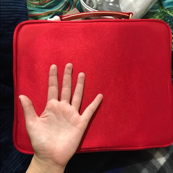 Estée Lauder make up bag - Picture 2 of 3